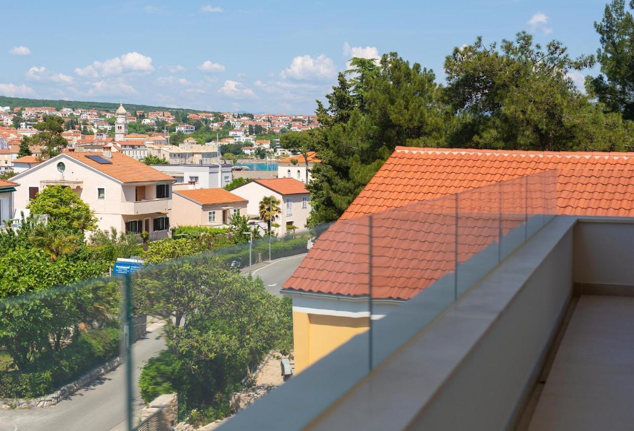 Villa Sabic By The Sea Krk Town Eksteriør billede